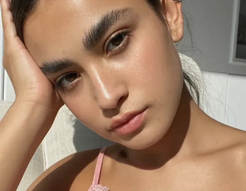Glow Up Tips for Girls + Cozy Skincare Selfie Routine Ideas